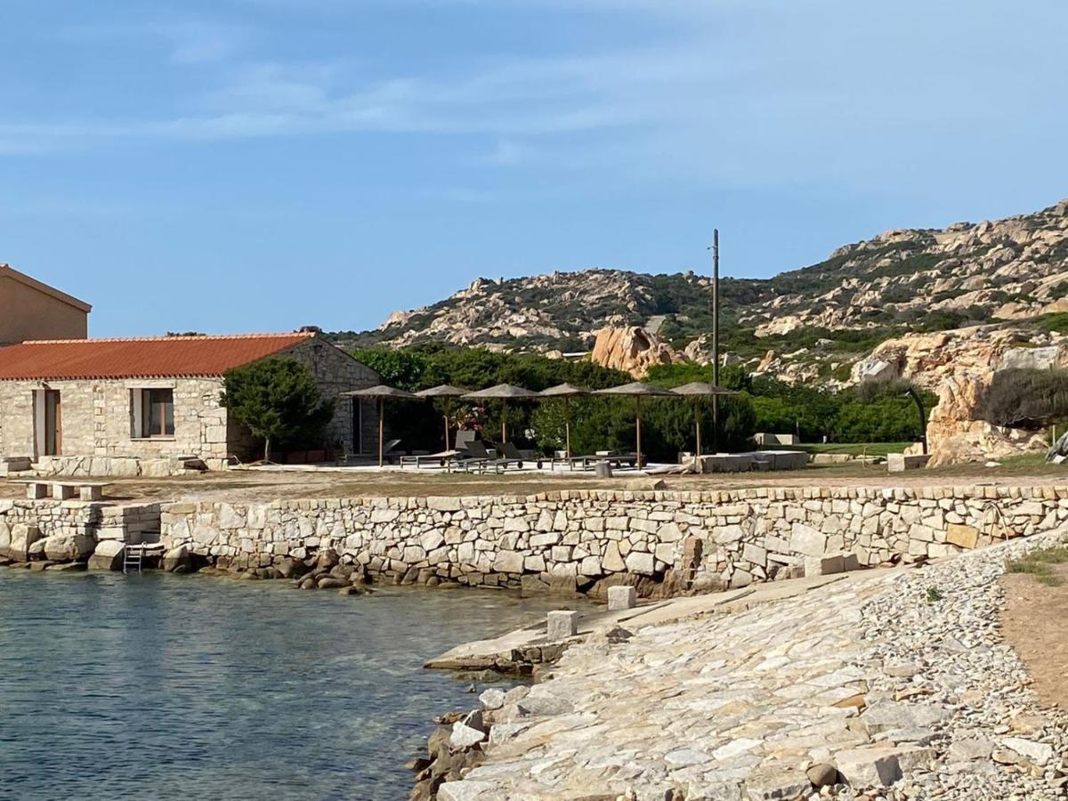 Appartamento Il Caracolo A Cala Francese Ла-Маддалена Экстерьер фото