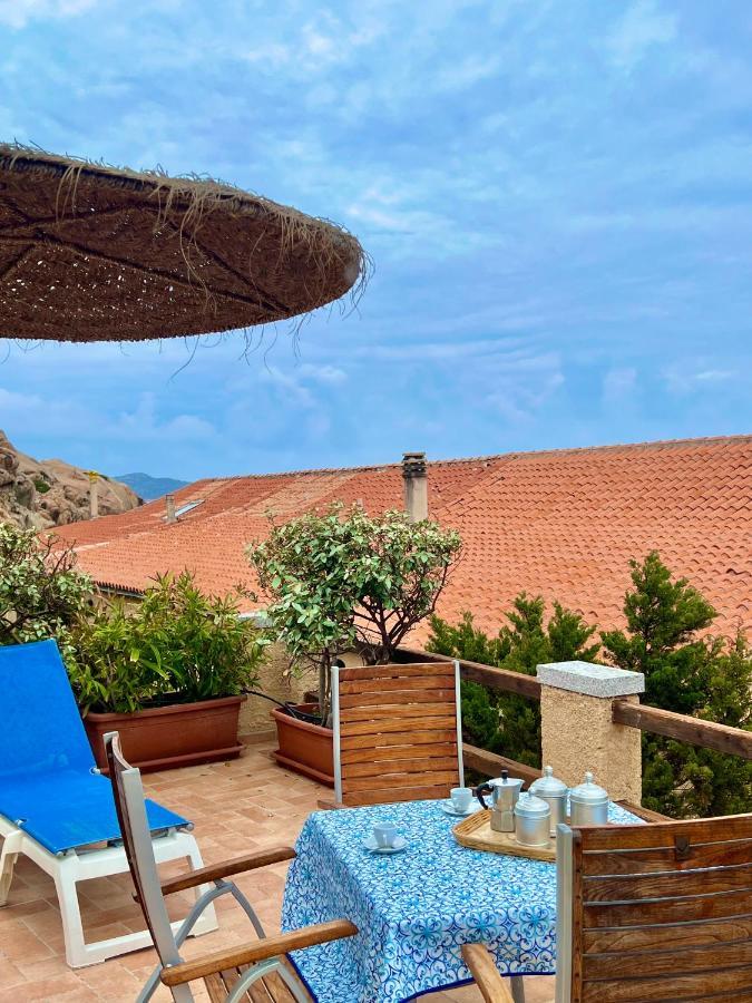 Appartamento Il Caracolo A Cala Francese Ла-Маддалена Экстерьер фото